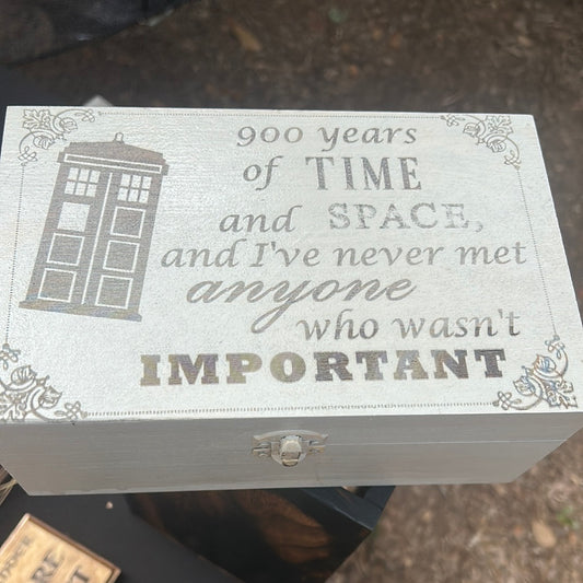 900 Years Important Box