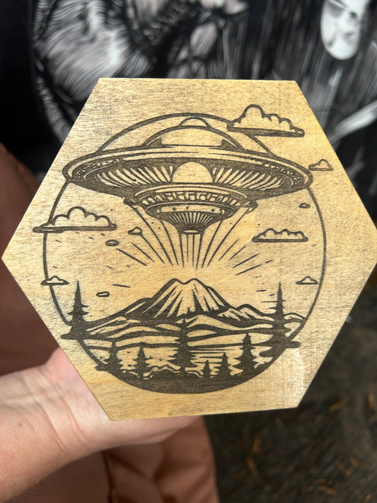Alien Arrival Box