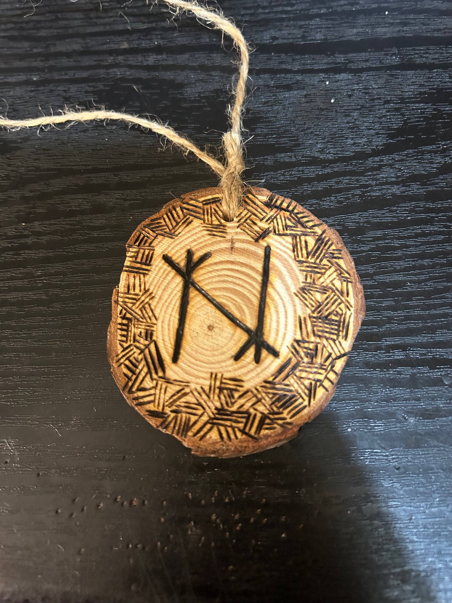 Bindrune Talisman Bauble
