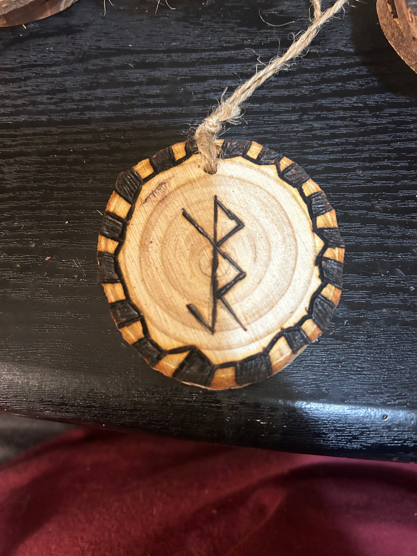 Bindrune Talisman Bauble