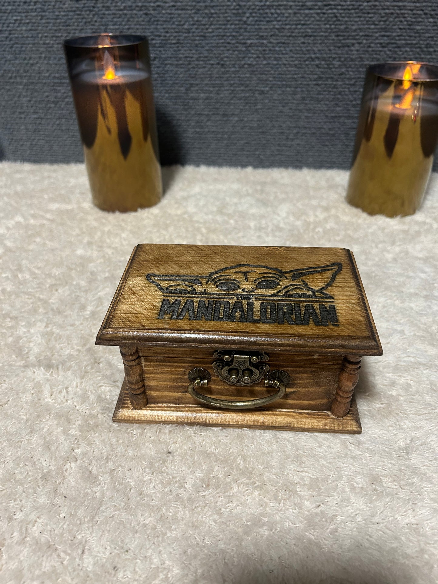 Grogu Mandalorian Box