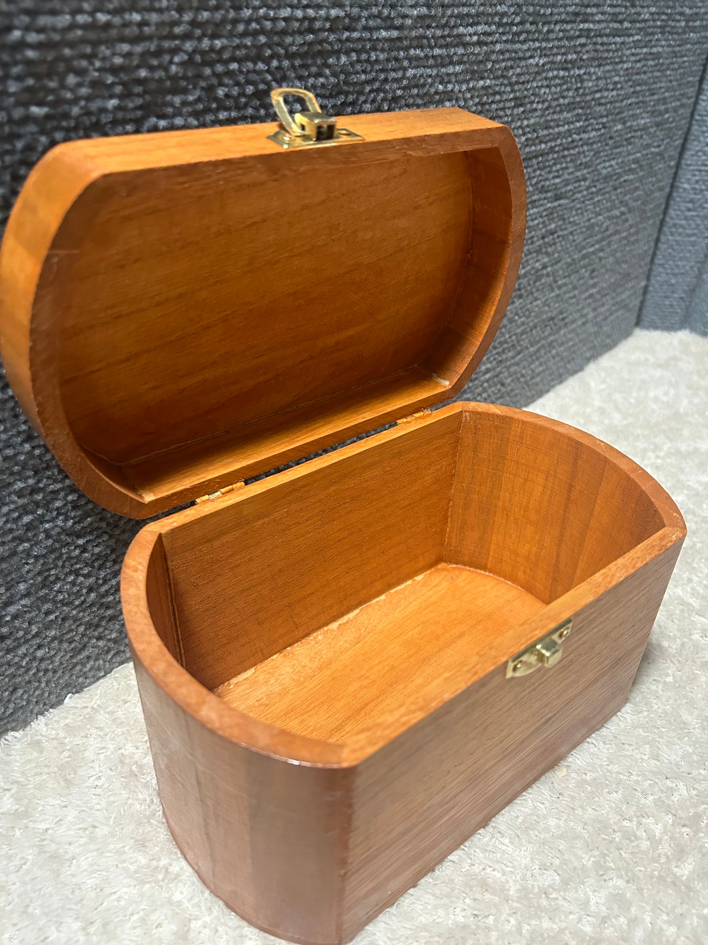 Female Tree of Life Chest