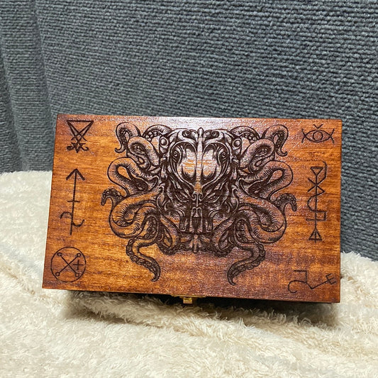 Cthulhu Chest