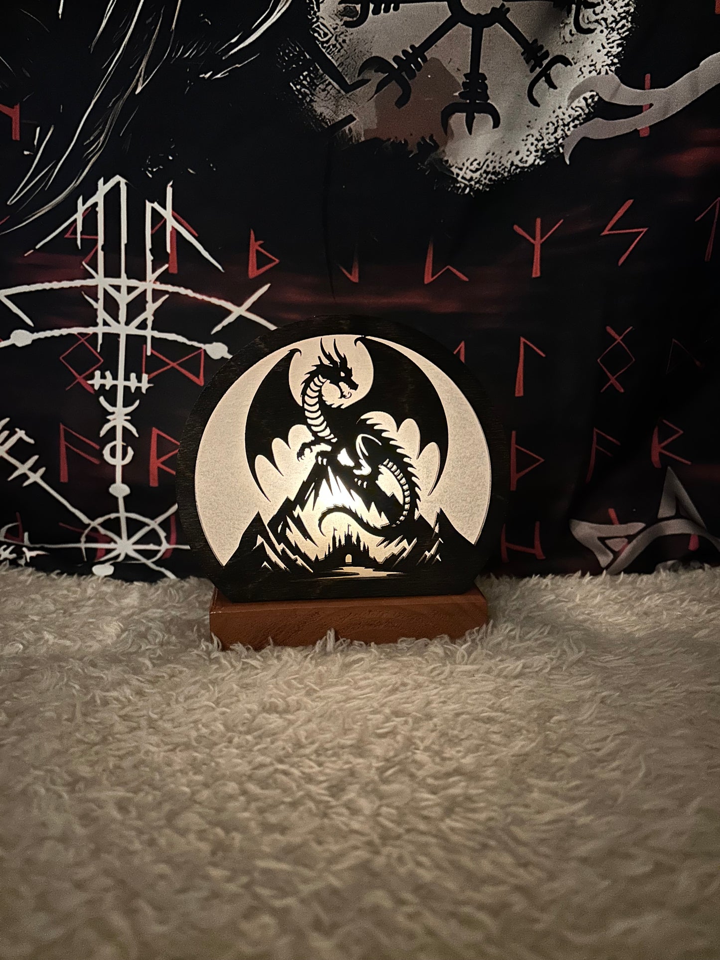 Light up Dragon silhouette