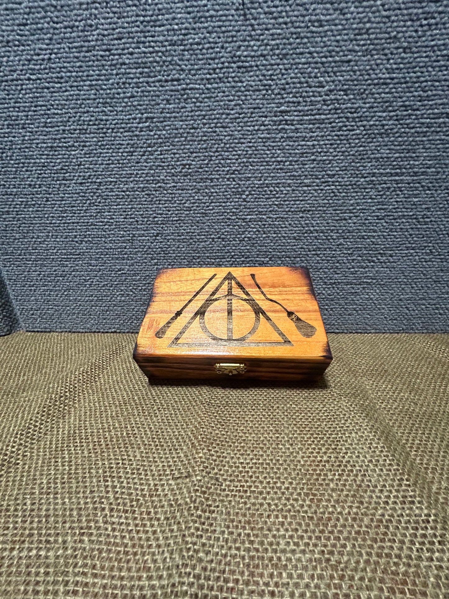 Potter Broom Wand Box