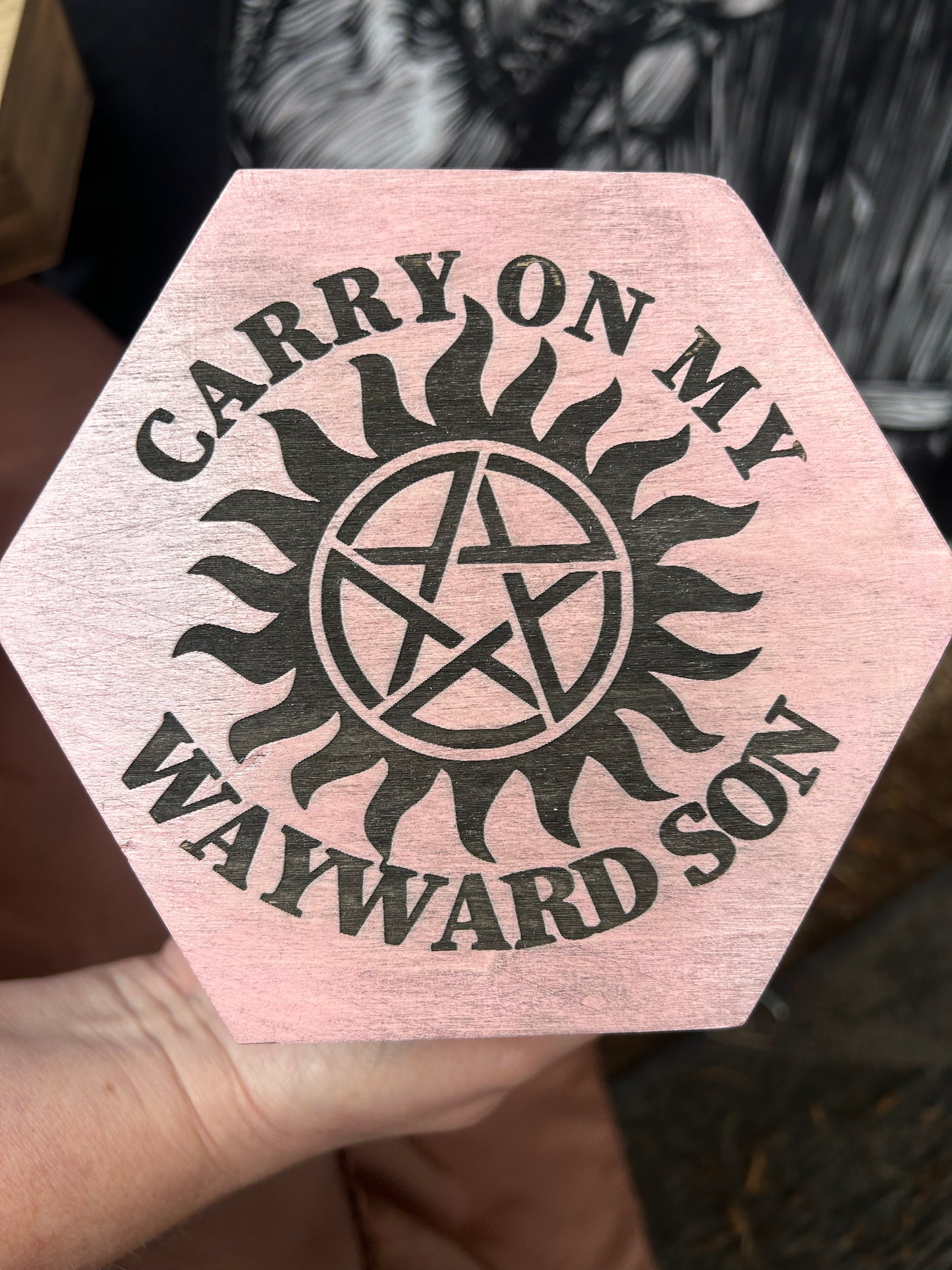Carry On Supernatural Box Pink