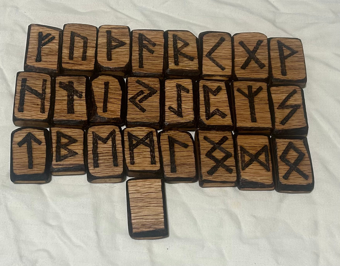 Rune Set: Oaken Runes