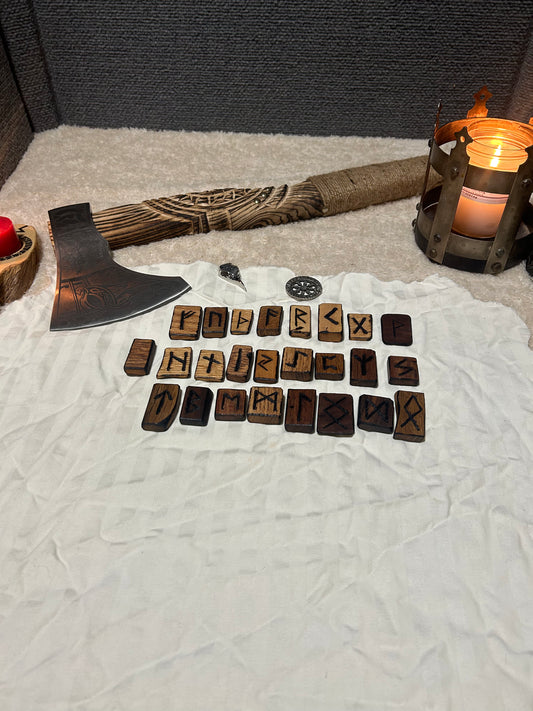 Rune Set: Mixed Wood Tiles